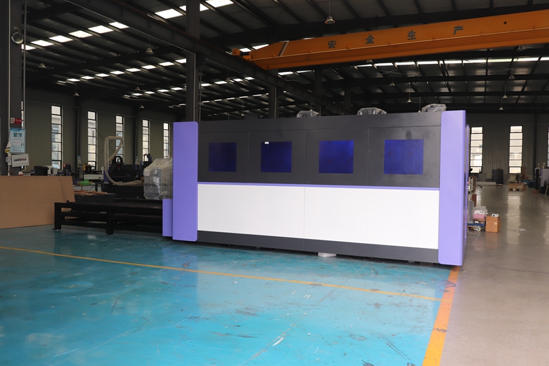 Industrial Fiber Laser Cutting Machine - Machine de découpe de métal au