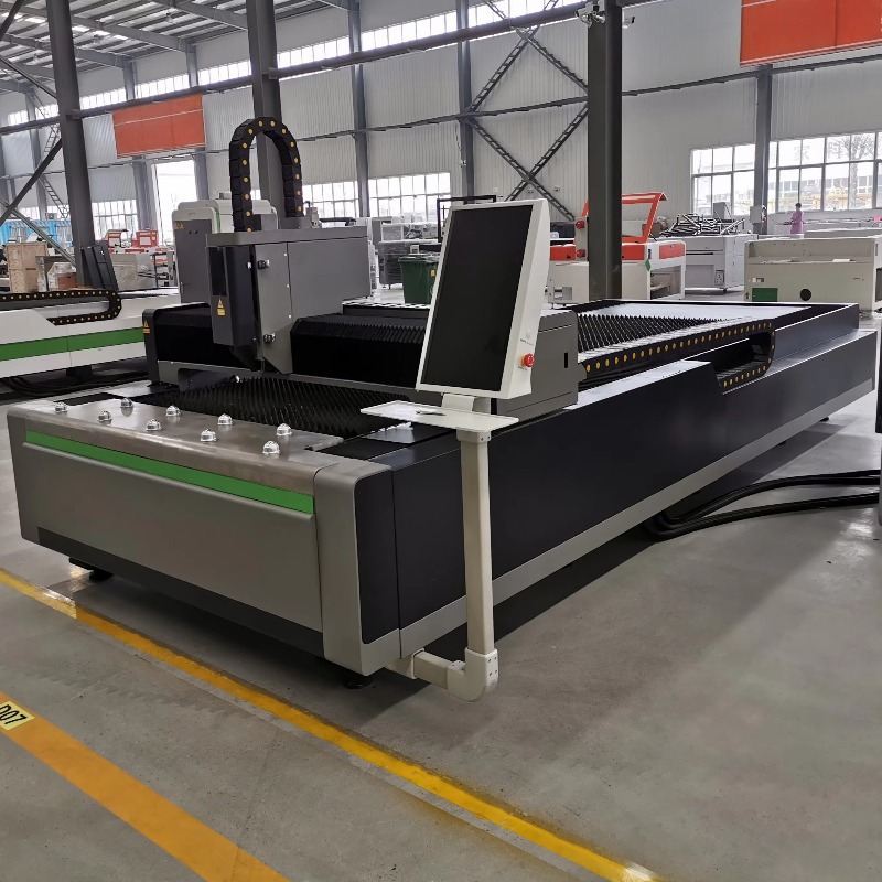 Industrial Fiber Laser Cutting Machine - Machine de découpe laser à fibre,