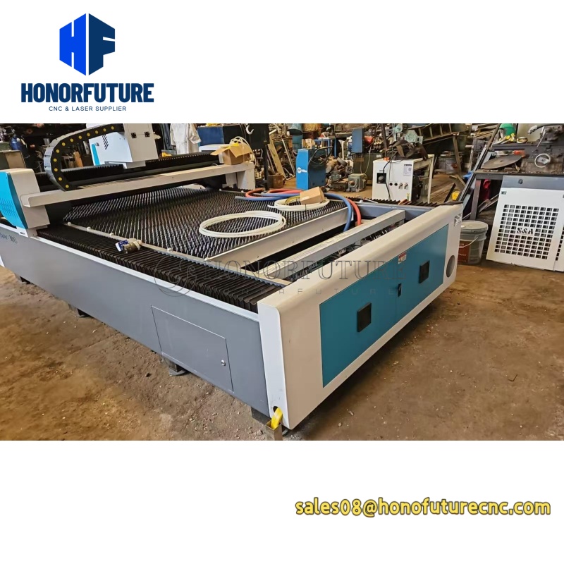 Industrial Fiber Laser Cutting Machine - Machine de découpe laser à fibre