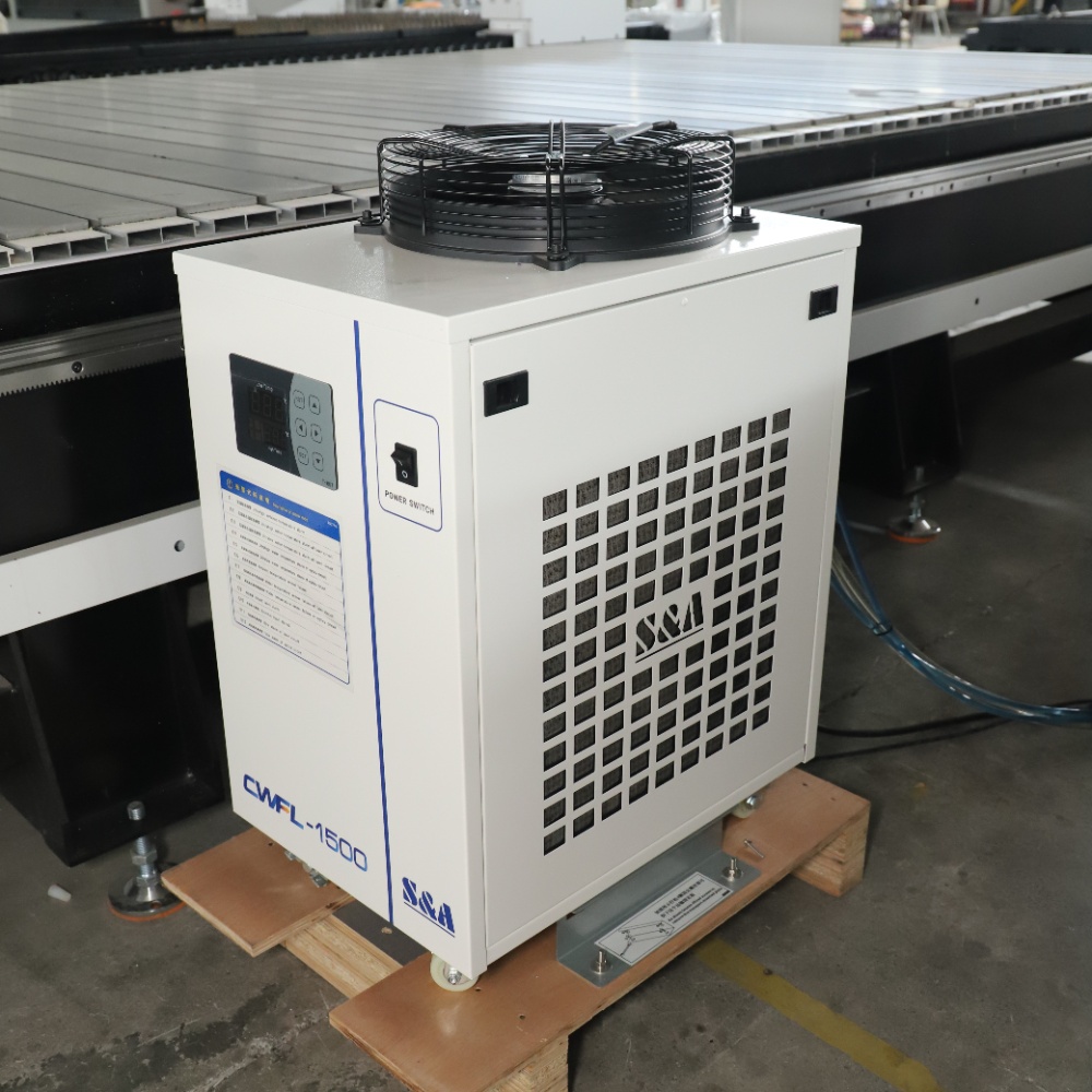 Machine de découpe laser à fib - Industrial Fiber Laser Cutting Machine avis et prix