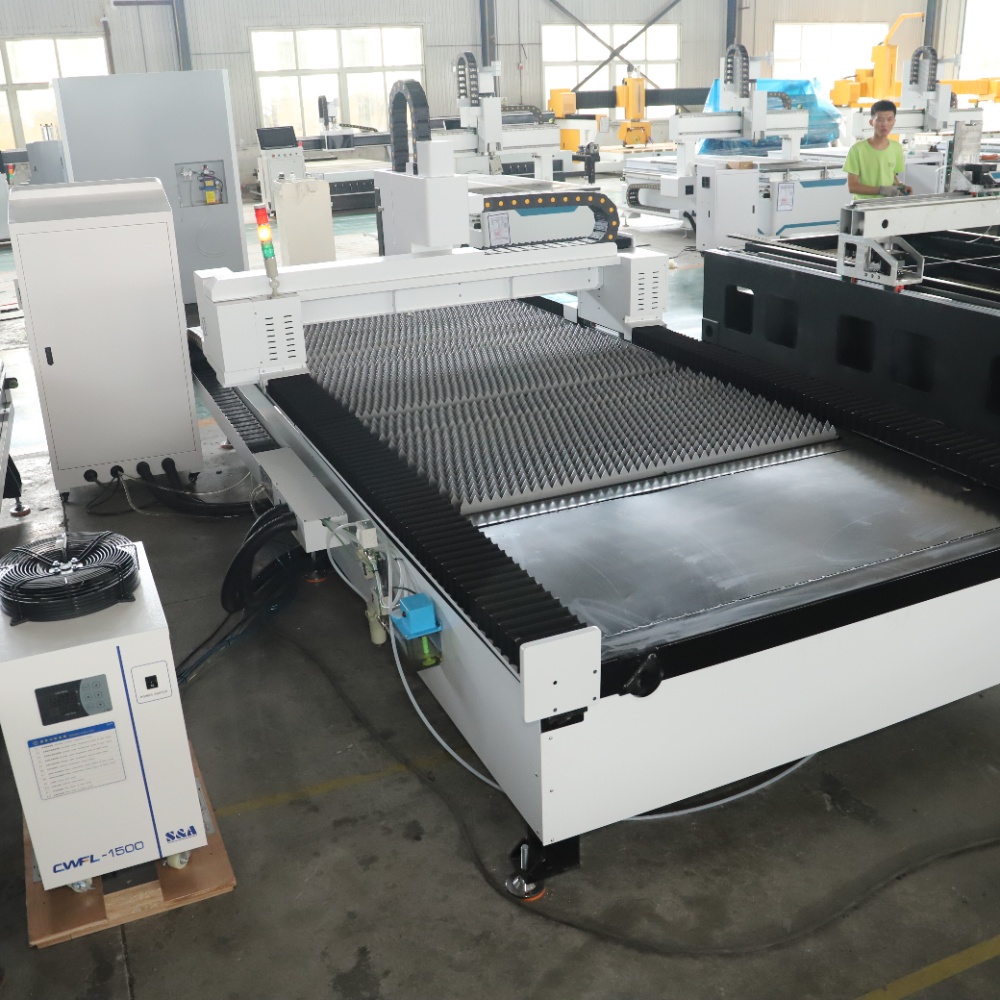 Machine de découpe laser à fib - Industrial Fiber Laser Cutting Machine avis et prix