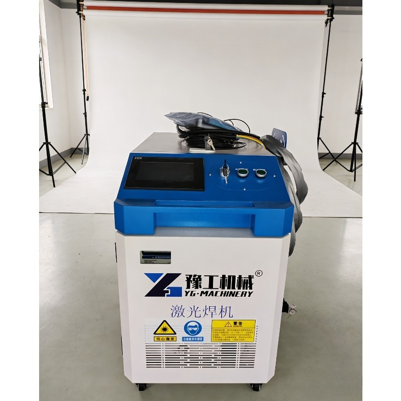 Machine de nettoyage laser à f - Industrial Laser Metal Cutter avis et prix